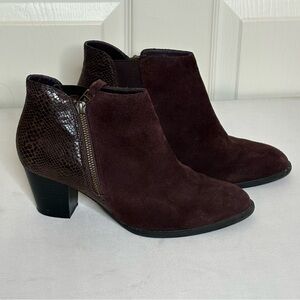 Vionic Dark Brown Ankle Booties Anne size 8 snakeskin leather details and suede